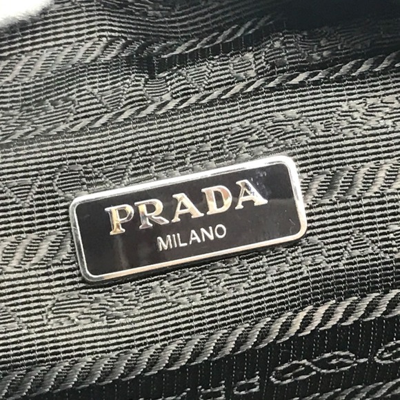 PRADA accessory case Pouch Red - Picture 8 of 9